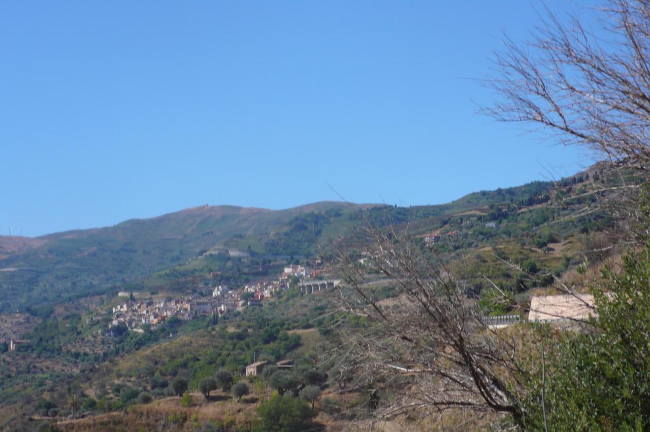 Contrada Carmine Bed & Breakfast Reitano  Luaran gambar